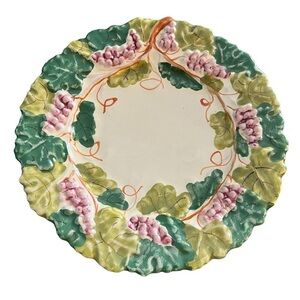 Vintage Handmade Hand Painted Italian 8” Dish Grapes and Vine